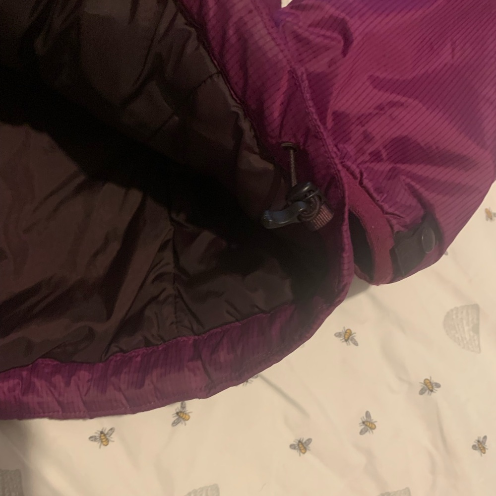 North Face Puffed Jacket - image 8